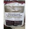 Image 3 : Hotel Grand King Size White Down Duvet All Season Medium Weight