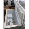 Image 2 : Frigidaire Chest Freezer GLFC1526FW 14.8CuFt  4'Lx35"Tx27 1/2"D