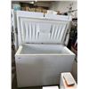 Image 3 : Frigidaire Chest Freezer GLFC1526FW 14.8CuFt  4'Lx35"Tx27 1/2"D