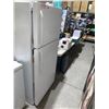 Image 1 : Frigidaire Refrigerator White 28 1/2"W x 64 1/"h x 29"D