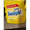 Image 2 : Sunlight w/ Lemon Essence Dishwashing Liquid 4.2L