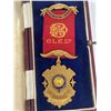 Image 2 : Vintage 9kt Gold Loyal Marine Lodge 2132 Medal 11 grams
