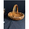 Image 3 : 2 Nice Older Baskets