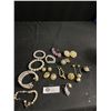Image 1 : Collection Of Vintage Pearl Jewelry