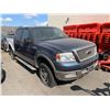 Image 2 : *TOW* 2004 FORD F150 LARIAT, 4DR TRUCK, BLUE, VIN 1FTPW14574KC39788