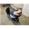 Image 2 : *TOW* *PARTS ONLY* RAWATRON EBIKE, ELECTRIC SCOOTER, WHITE, VIN LJ7WT02E1L2002427