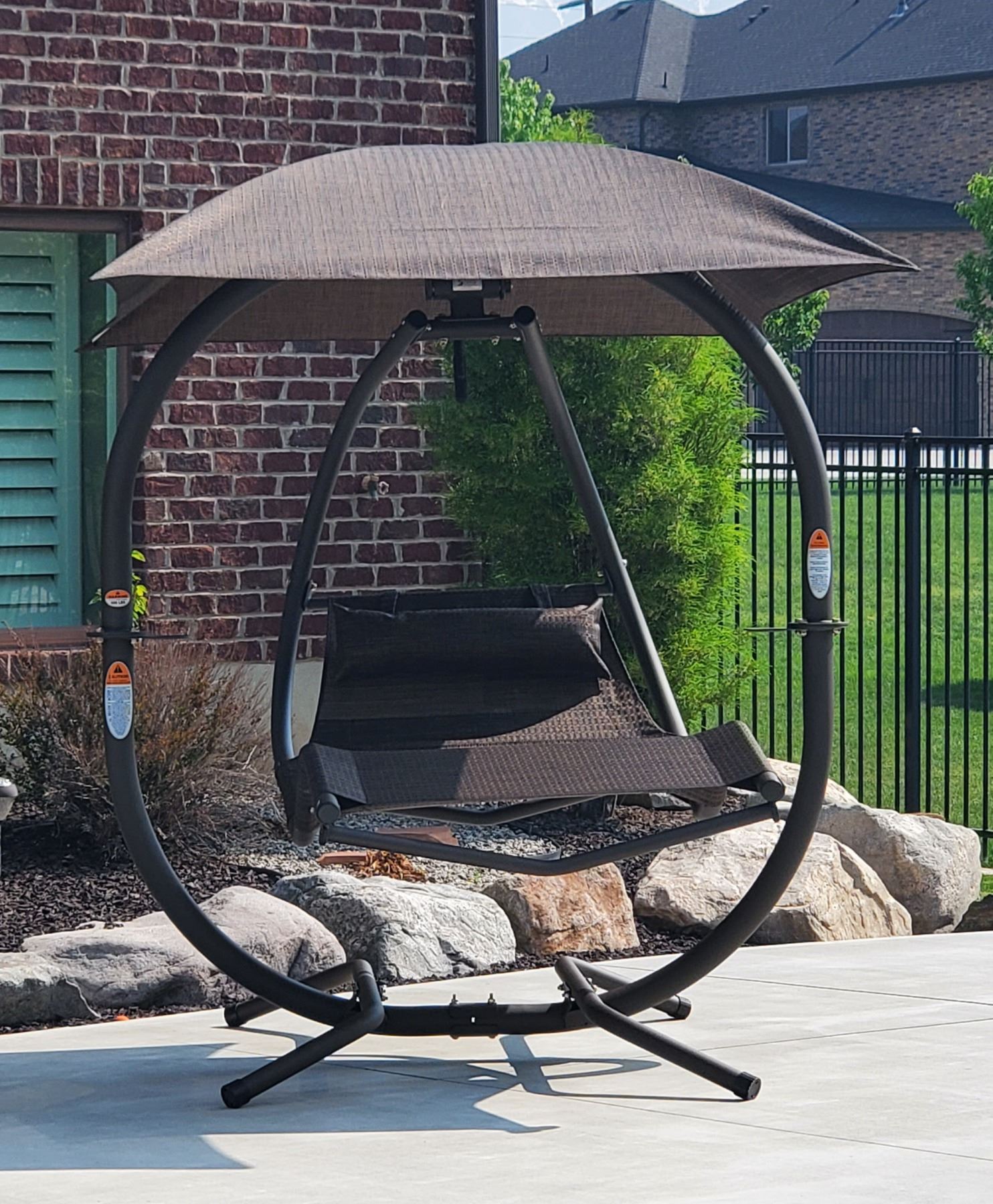 Solar Swing SWINGS N SOLAR: 421L - Single Zero Gravity Swing - Dallas Safari Club