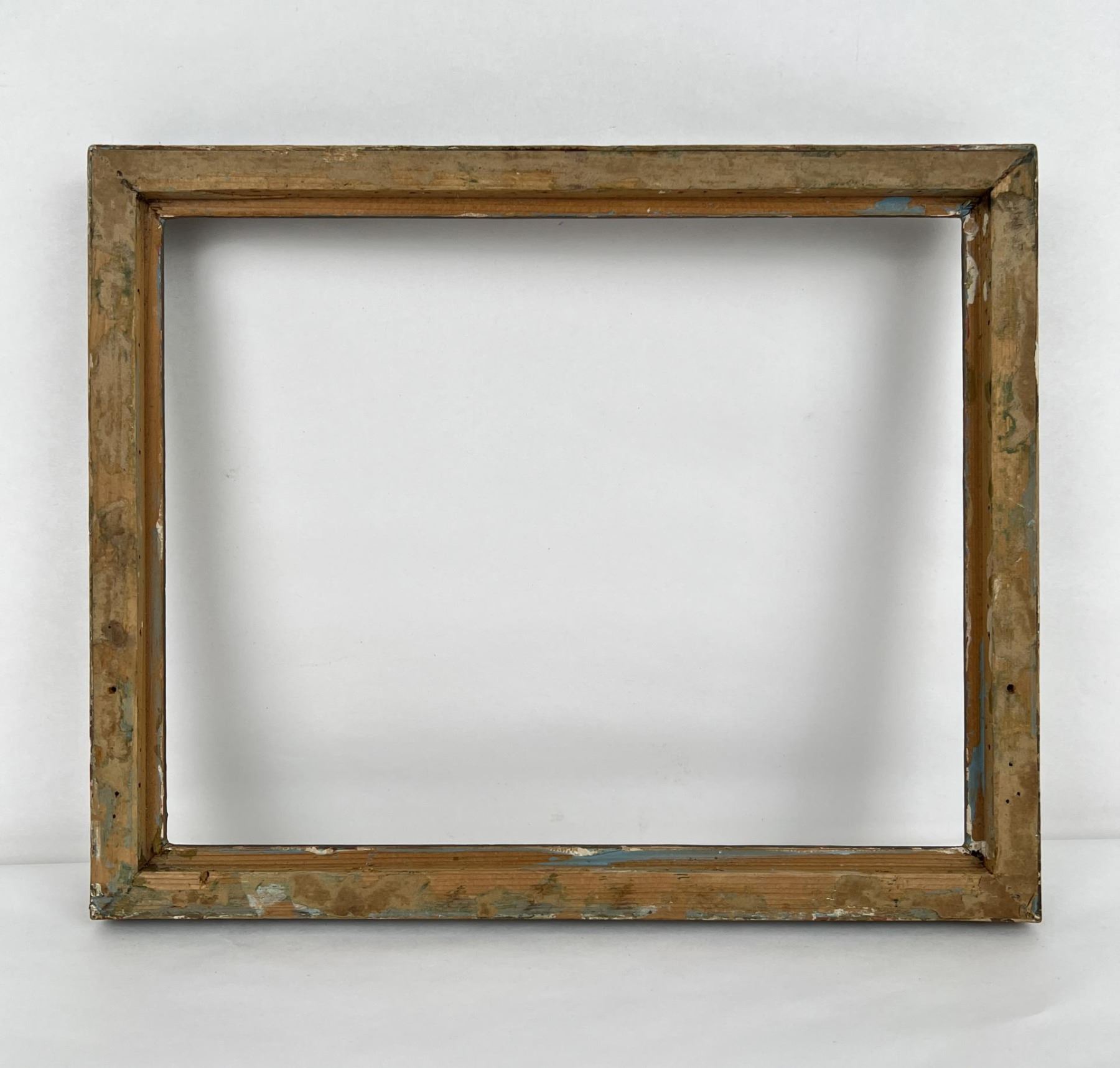 Arts and Crafts Pie Crust Gesso Batwing Frame