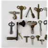 Image 2 : Collection of Antique Clock Keys