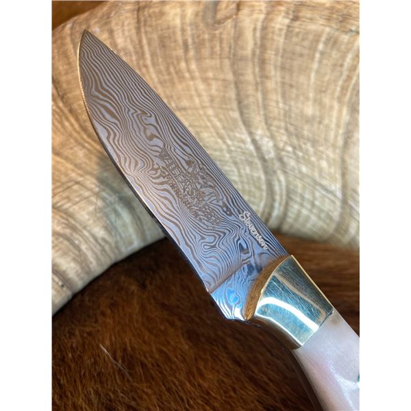 CUSTOM DAMASTEEL KNIFE WITH SHEEP HORN HANDLE KNIFE