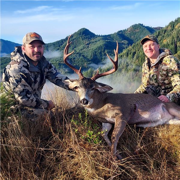 5 - DAY COLUMBIA BLACK TAIL DEER & COASTAL BLACK BEAR HUNT FOR 1 HUNTER