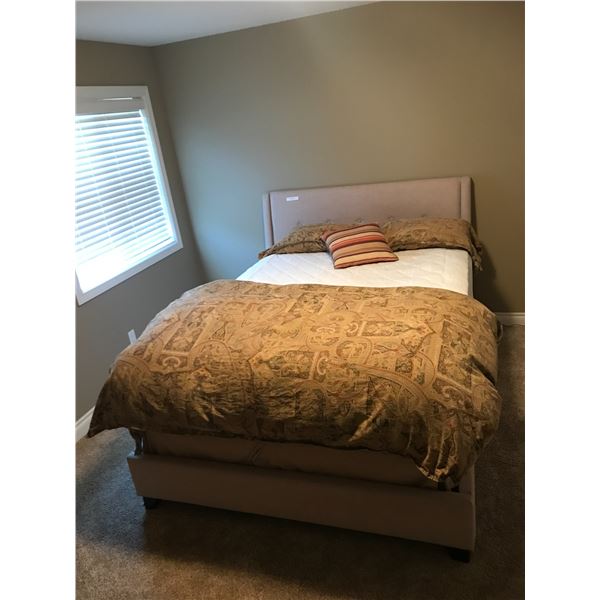 Upholstered Queen Size Bed with Beautiful Comforter, Matching Pillows & Posturepedic Mattress w Euro