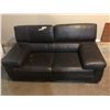 Image 1 : 2-Seater Brown Leather Love-seat