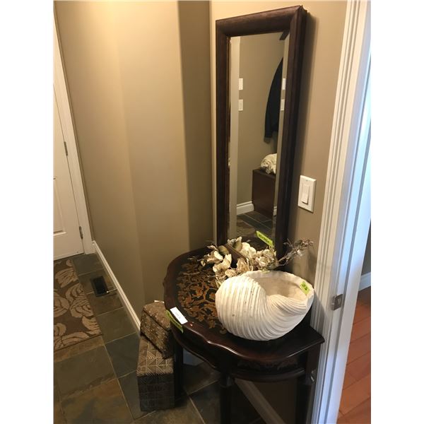 Beautiful Console Table w Mirror, Two Carved Wooden Boxes, Silk Flowers