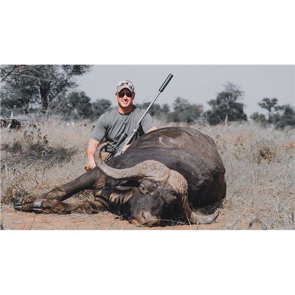 5 day Cape Buffalo for Two – Excellent Safaris