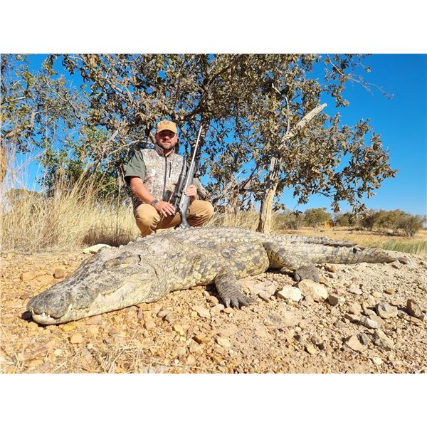 Crocodile Hunt for Two - De Wet African Safaris