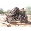 Image 1 : LA S33 7 Day South Africa Giraffe Hunt for One Hunter includes Trophy Fee for One Giraffe Bull