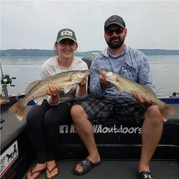 LA S46  7 Hour Walleye Charter on Pool 4 of The Mississippi River/Lake Pepin for up to Three Anglers