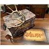 Image 1 : Everlast Hunting & Fishing Trophy Cooler and 2 extra large canvas parachute bags