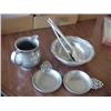 Image 1 : Wilton Armetale items