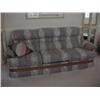 Image 1 : 7' Cloth sofa