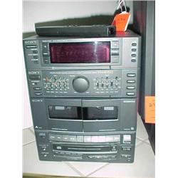 Sony 32" Trinitron TV & Samsung VCR