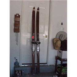 Hickory skis