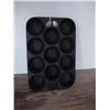 Image 2 : Cast iron muffin pan