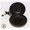 Image 1 : TWO FRYING PANS (APPROX 12" DIAMETER)