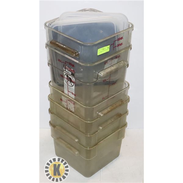 6 CAMBRO FOOD CONTAINERS WITH SOME LIDS