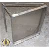 Image 2 : STAINLESS STEEL RESTAURANT SHELF (24.5" WIDE X 21" DEEP)