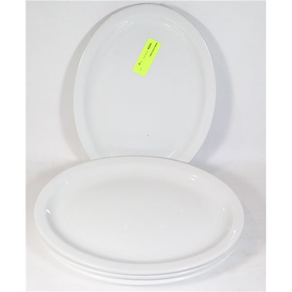 BUNDLE OF 4 OVAL RESTAURANT PLATES