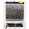 Image 1 : FROST STAINLESS STEEL PAPER TOWEL DISPENSER