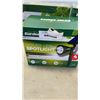 Image 2 : 2 NEW 6PK SOLAR LIGHTS AND SOLAR LED LIGHT