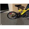 Image 2 : YELLOW RALEIGH BIKE