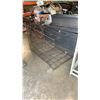Image 6 : XL FOLDING DOG CRATE