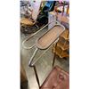 Image 3 : BRASS VALET STAND/BENCH AND TILTING TABLE MIRROR