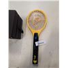 Image 2 : LOT OF SHEEPSKIN PROTECTOR AND BUG ZAPPER