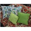 Image 1 : Lot of Throw Pillows