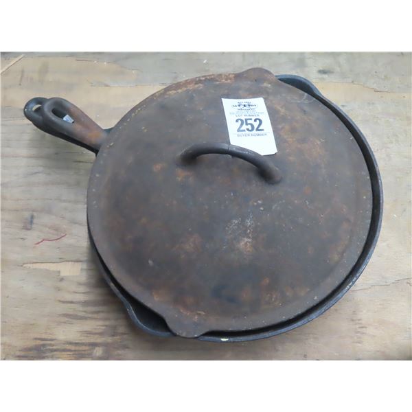 Cast Iron Cooking Pots