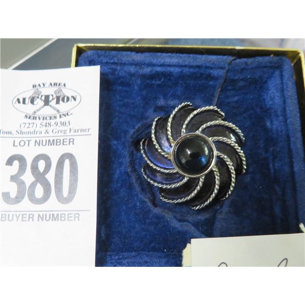 Swirl Pin Wheel Pin