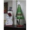 Image 1 : Wood Christmas Tree, Snowman Décor