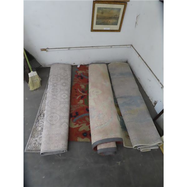 3-Approx. 5' x 8' Area Rugs - 3 X $