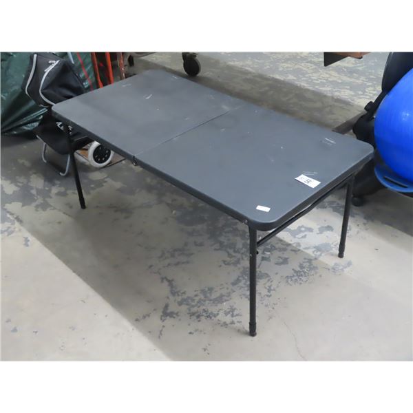 Black 4' Banquet Table