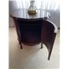 Image 2 : Mahogony Side Table - 22W x 23T