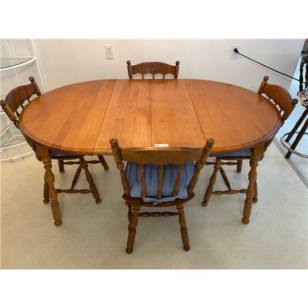 Country Style Kitchen Table and 4 Chairs 62L x 41W