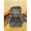 Image 1 : LazyBoy Luxury Lift Power Recliner