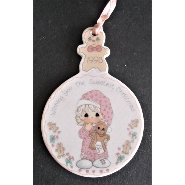 Precious Moments  Wishing You The Sweetest Christmas  1993 Ornament