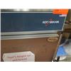 Image 2 : Alto-Shaam Halo Heat 1000-S Heated Cabinet w/ Pans