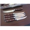 Image 2 : Messermeister Wood Handled Steak Knives in Plastic Bin